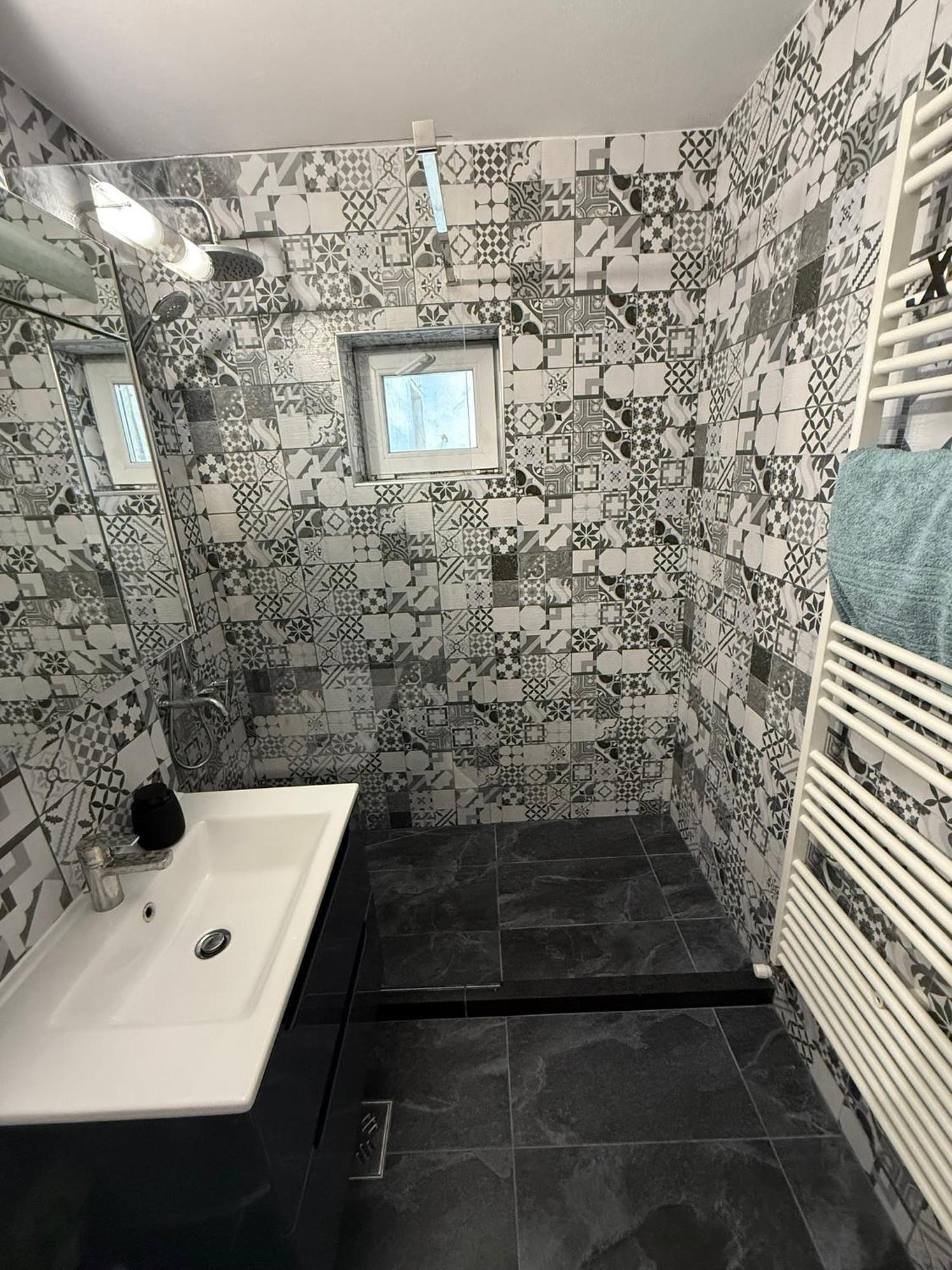 Apartament Cozy Dragasani Eksteriør billede